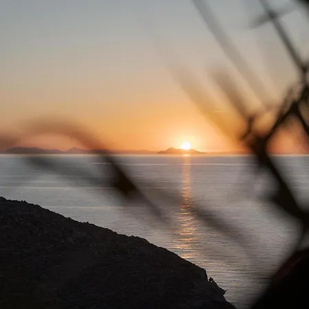 Kastella Sunset Two
